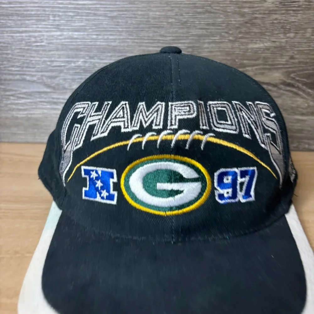 Vintage Green Bay Packers Hat Snap Back Black Sports Specialties NFL Football